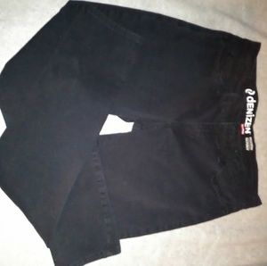 Levi's